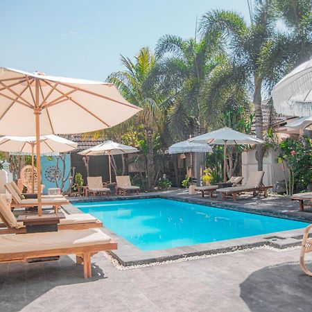 Color Cottage Gili Islands Exterior photo