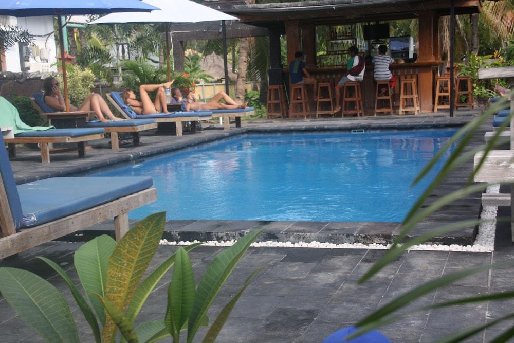 Color Cottage Gili Islands Exterior photo