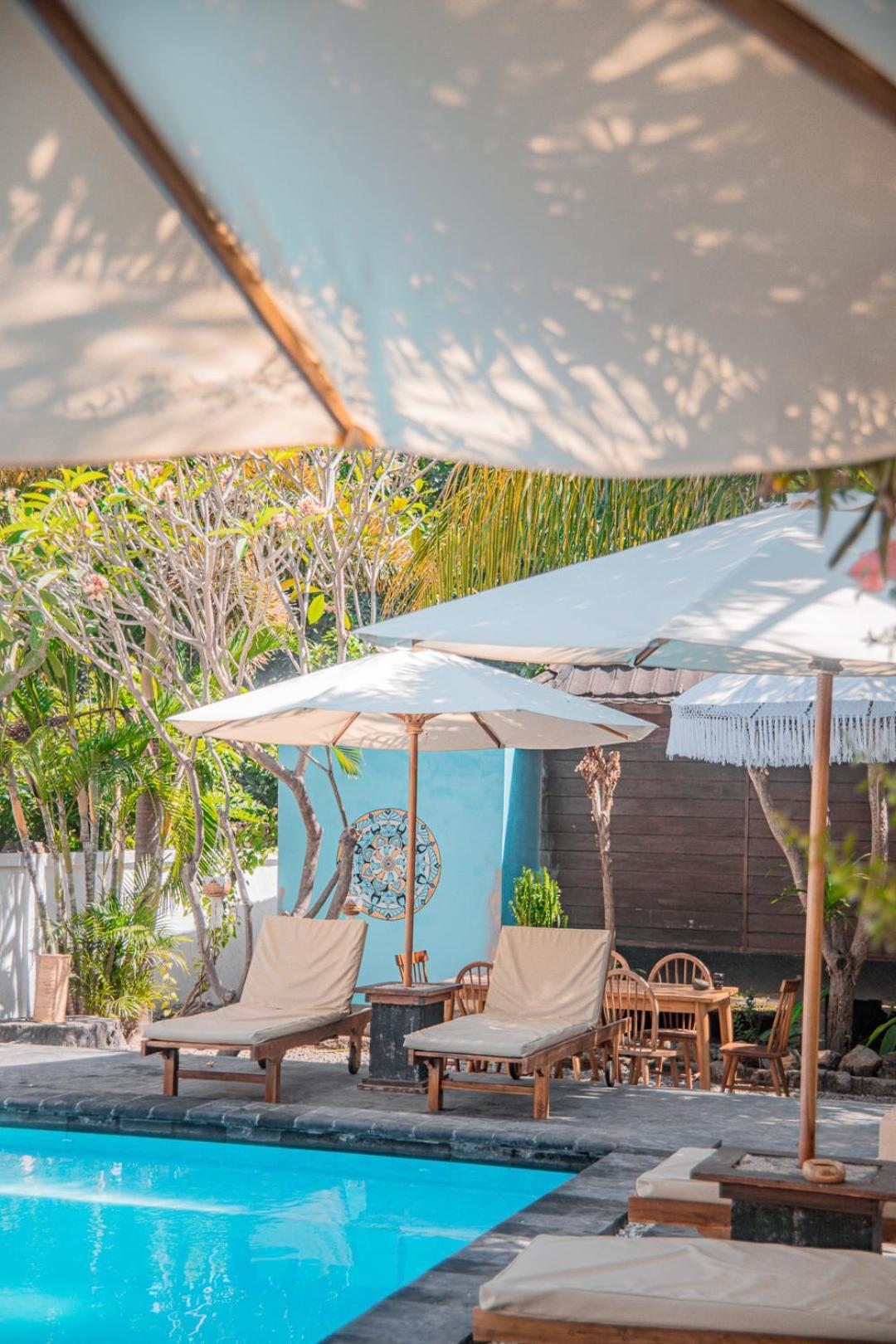 Color Cottage Gili Islands Exterior photo
