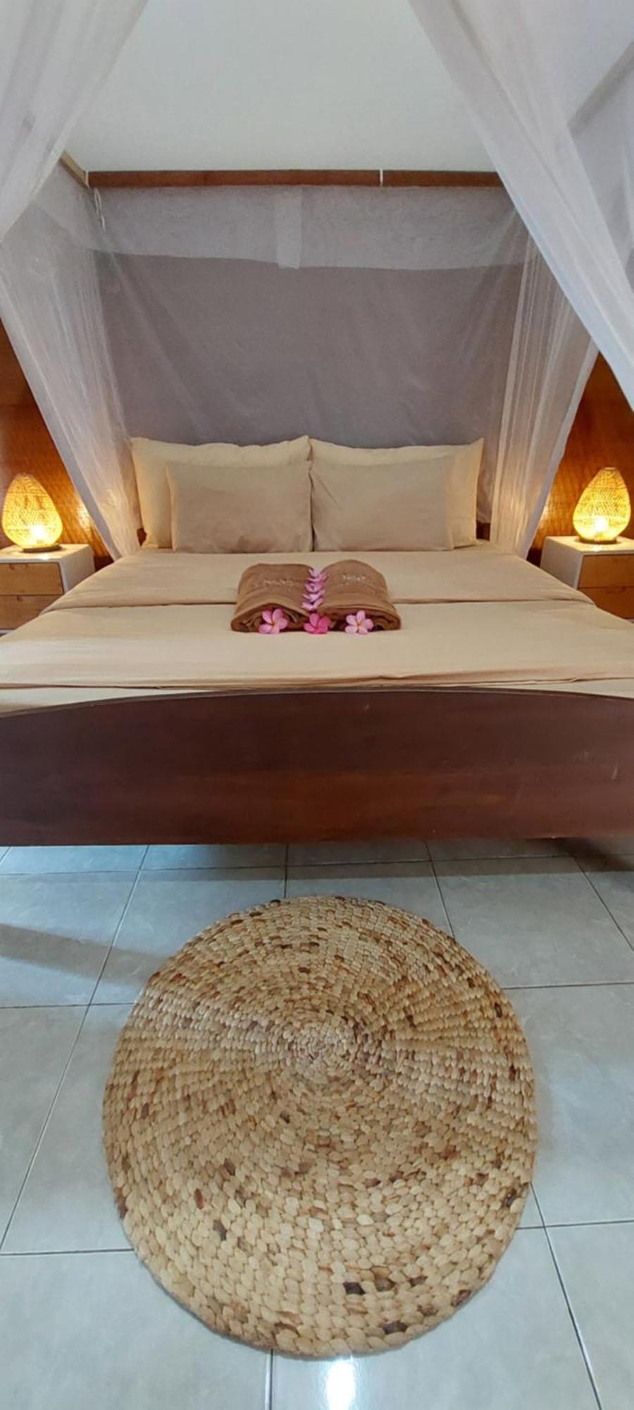 Color Cottage Gili Islands Exterior photo