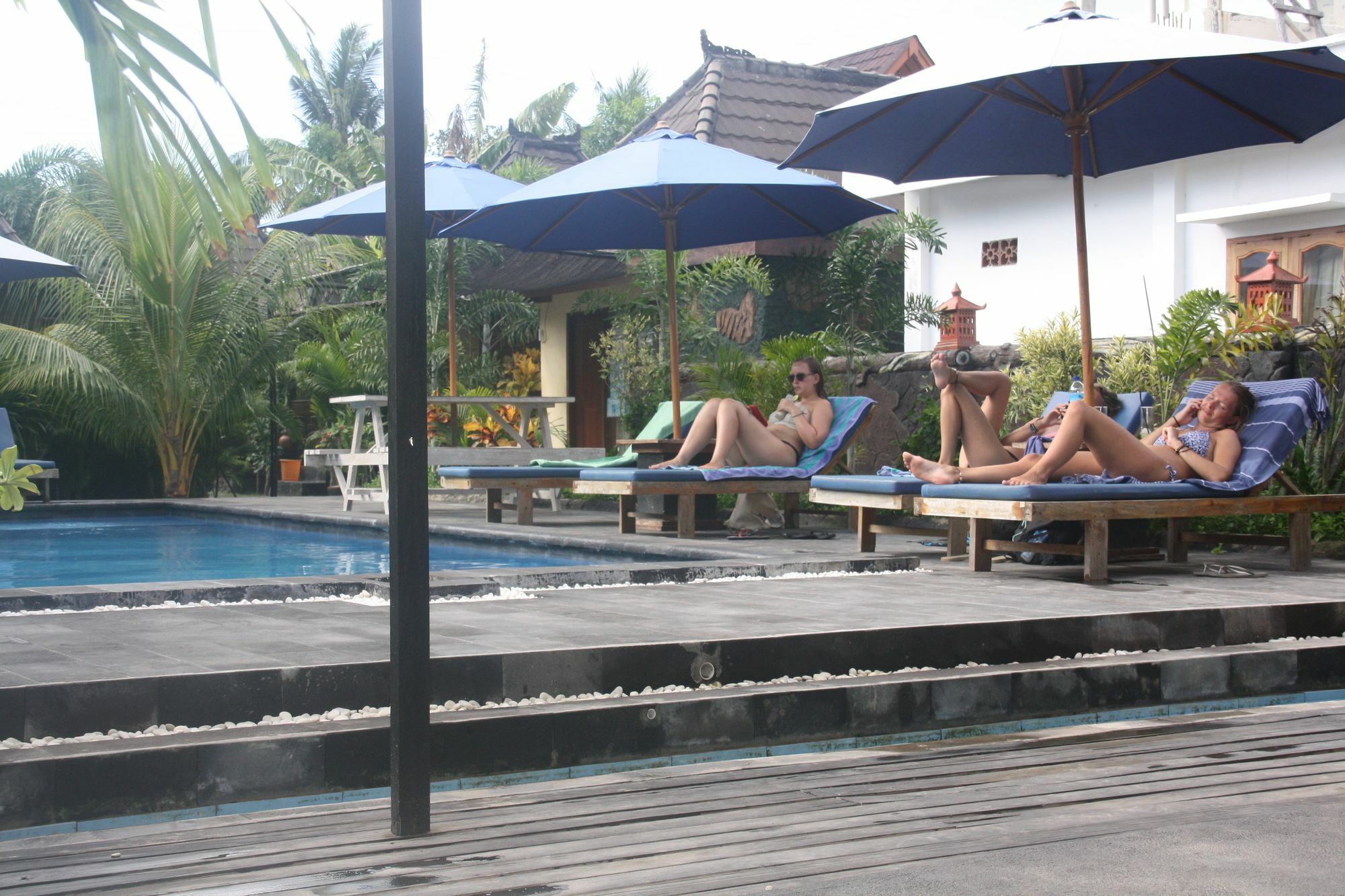 Color Cottage Gili Islands Exterior photo